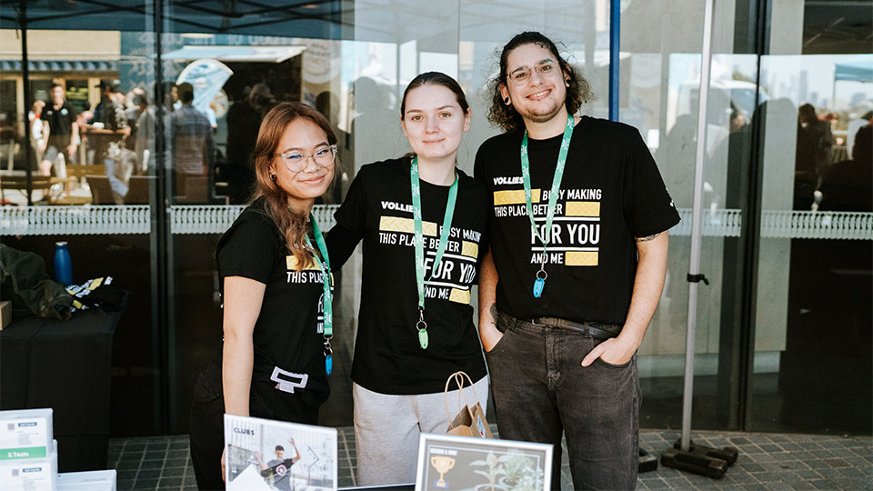 VU Vollies at a stall in Footscray Park