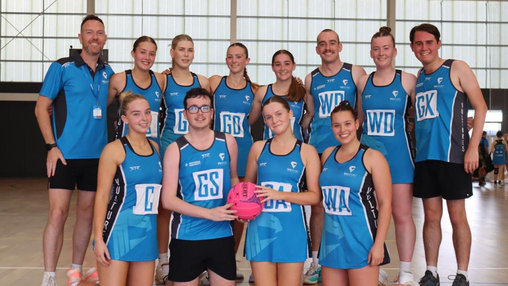 Group photo of VU student basketball team